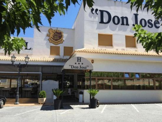 Hotel Hospedium Don Jose 3*